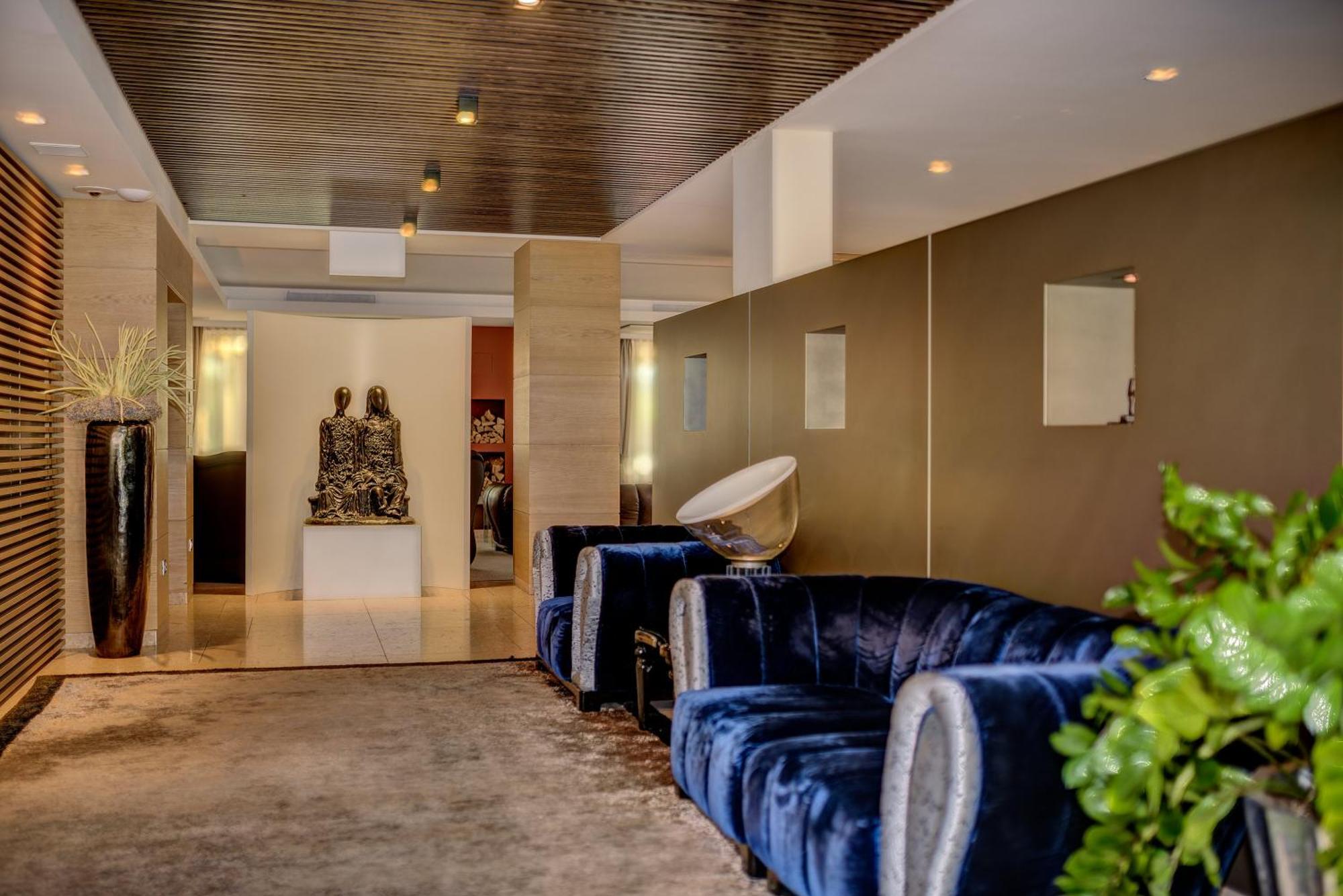 Art & Design Hotel Napura Терлано Екстериор снимка