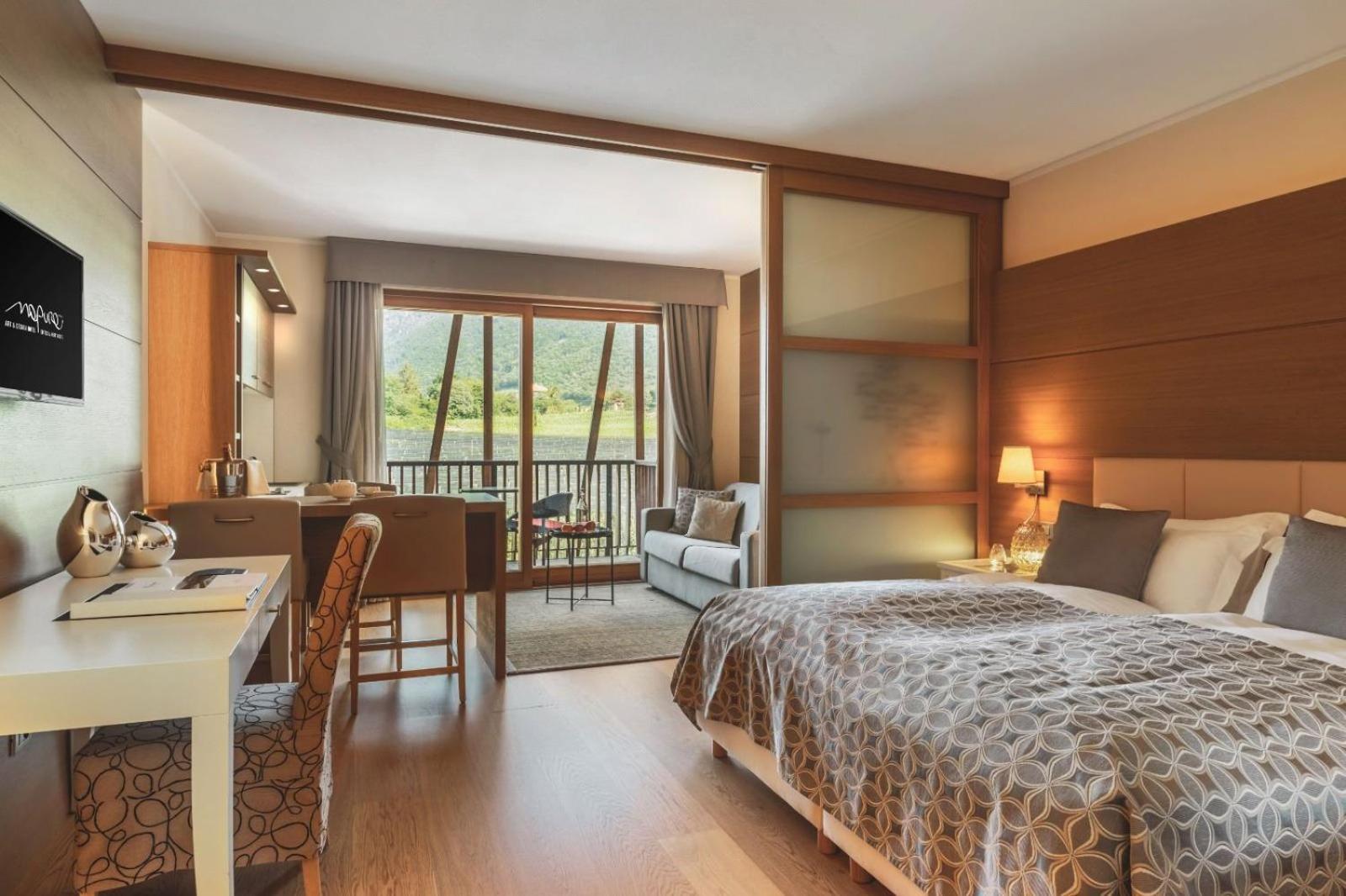Art & Design Hotel Napura Терлано Екстериор снимка