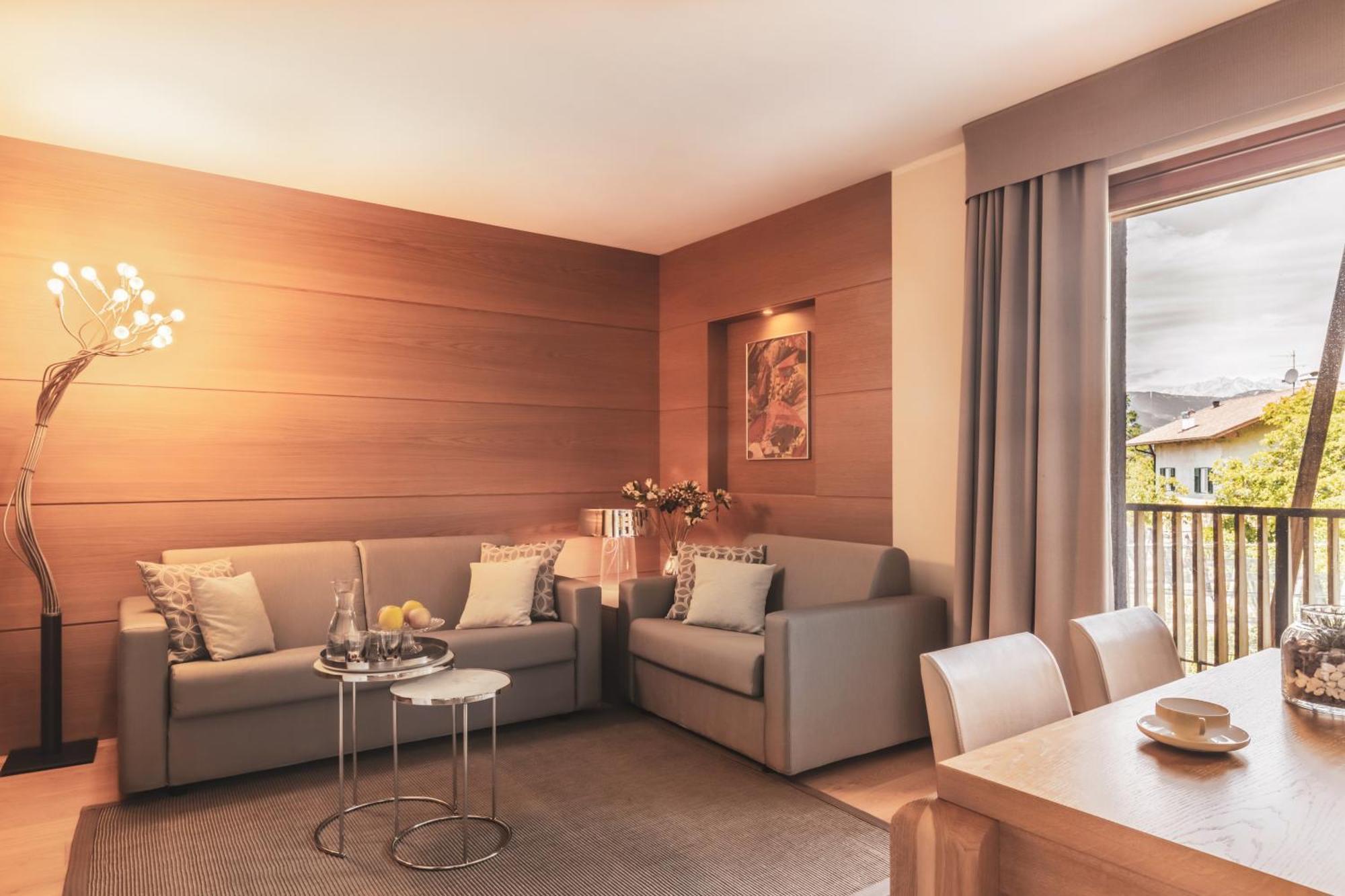 Art & Design Hotel Napura Терлано Екстериор снимка